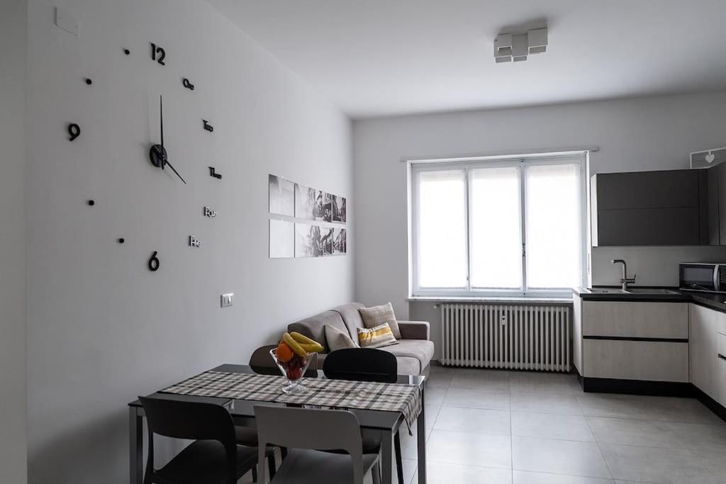 Gassino Torinese Casa Alessia Appartamento Confortevole מראה חיצוני תמונה