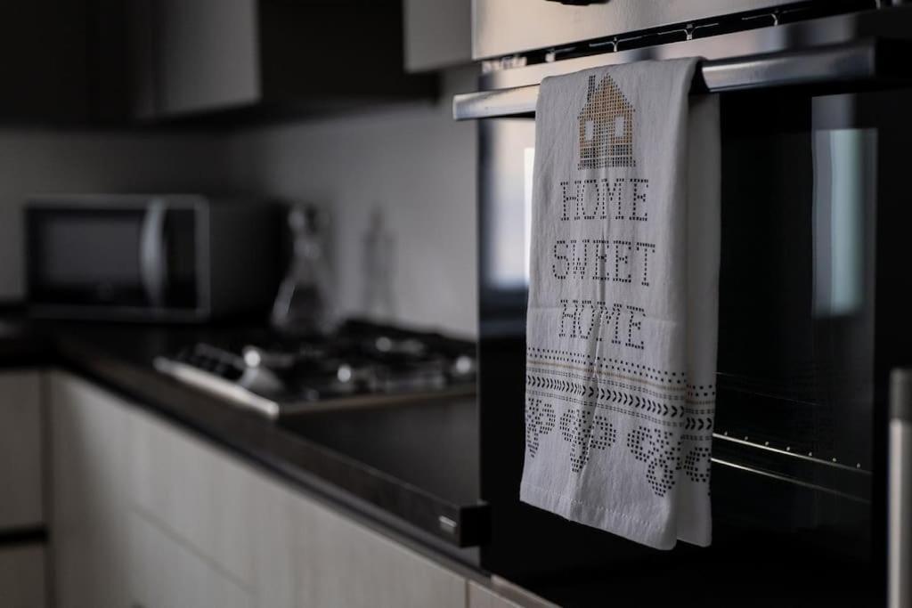 Gassino Torinese Casa Alessia Appartamento Confortevole מראה חיצוני תמונה